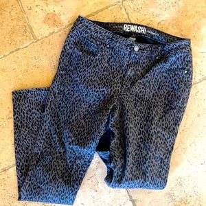 REWASH Leopard Print Jeans size 29